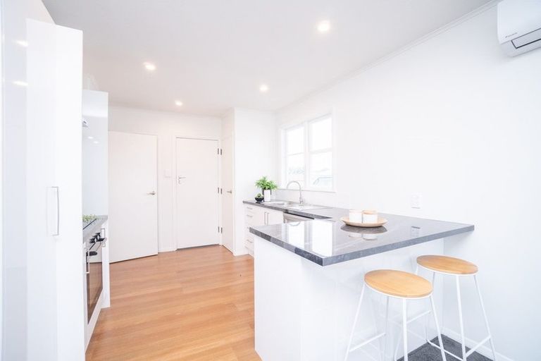 Photo of property in 5 Sefton Avenue, Highbury, Palmerston North, 4412