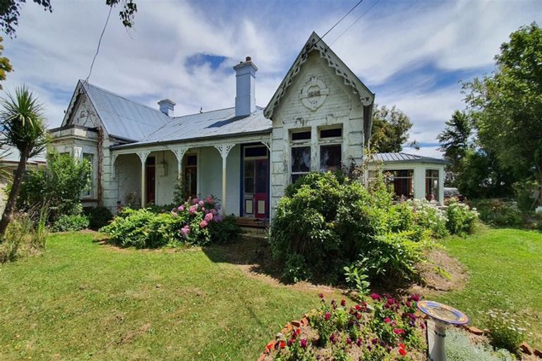 Photo of property in 14 Exeter Street, Waimate, 7924