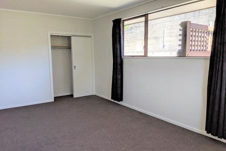 Photo of property in 280 Stokes Valley Road, Stokes Valley, Lower Hutt, 5019