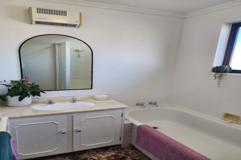 Photo of property in 2/17 Dublin Street, Windsor, Invercargill, 9810