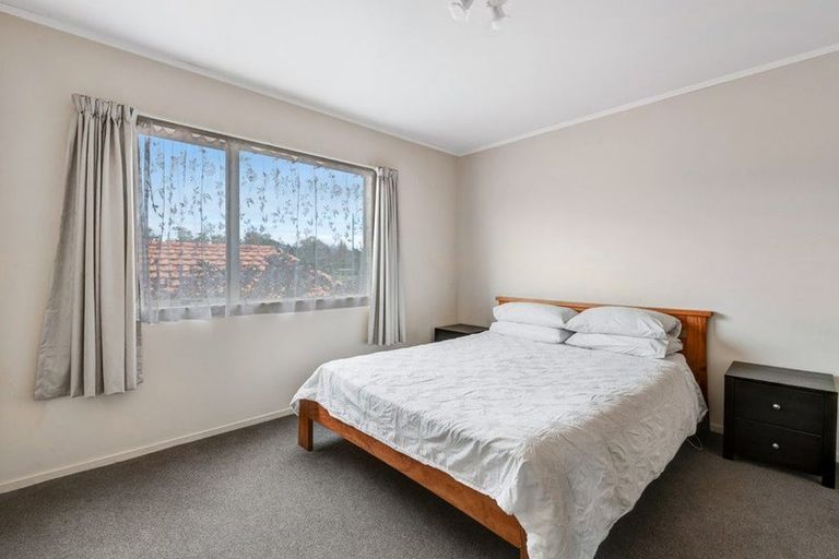 Photo of property in 34 Cabeleigh Drive, Helensville, 0800