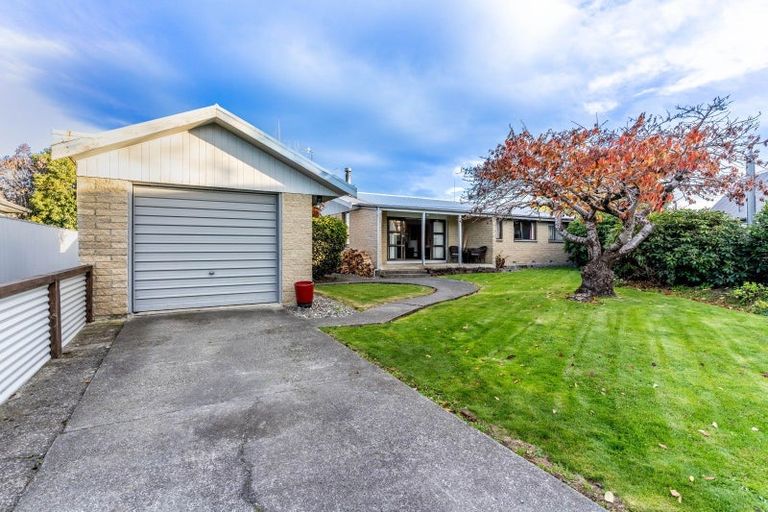 Photo of property in 21 Waterford Drive, Winton, 9720