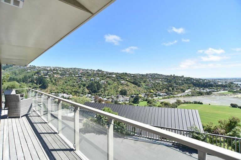 Photo of property in 2/56 Balmoral Lane, Redcliffs, Christchurch, 8081