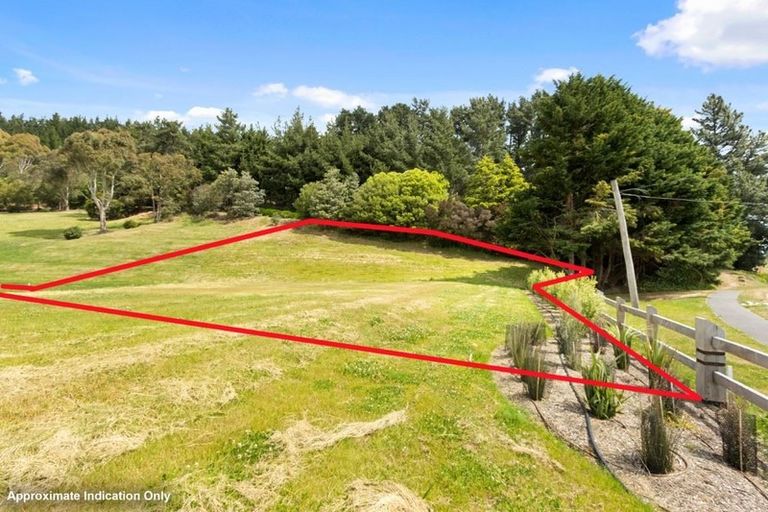 Photo of property in 8 Tui Vale Lane, Halswell, Christchurch, 8025