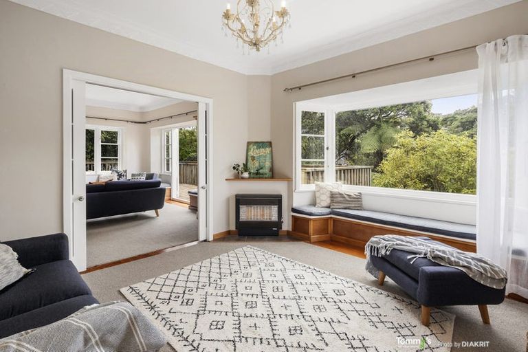 Photo of property in 63 Cashmere Avenue, Khandallah, Wellington, 6035