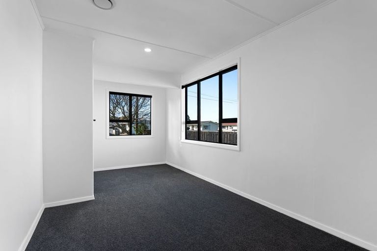 Photo of property in 4 Iredale Road, Hawera, 4610