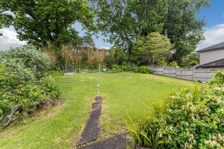Photo of property in 40 Corunna Road, Milford, Auckland, 0620