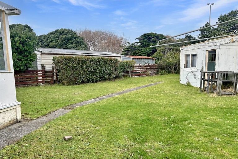 Photo of property in 34 Te Kupe Road, Paraparaumu Beach, Paraparaumu, 5032
