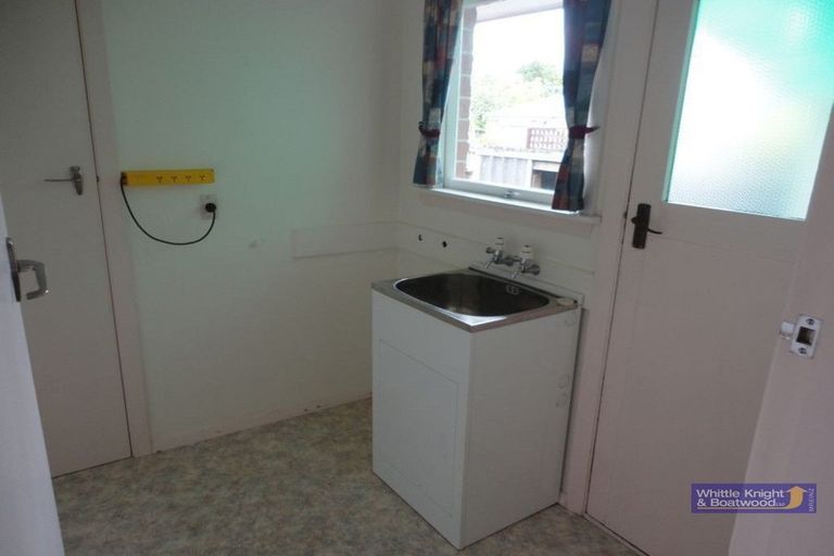 Photo of property in 120 Grimseys Road, Redwood, Christchurch, 8051