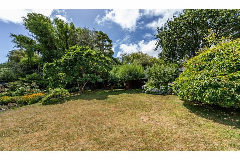 Photo of property in 273 Centaurus Road, Hillsborough, Christchurch, 8022