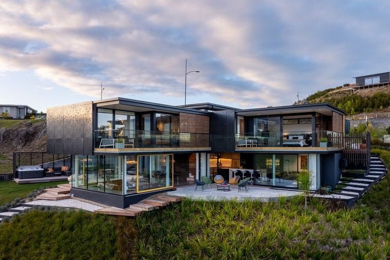 Photo of property in 4 Fairburn Place, Kaiteriteri, 7197