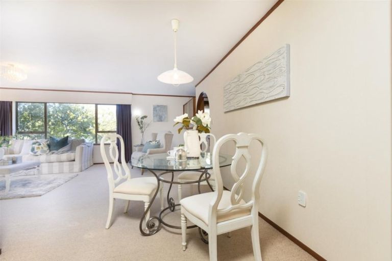 Photo of property in 1/3 Sarah Place, Farm Cove, Auckland, 2012