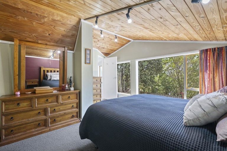 Photo of property in 33 Discovery Drive, Whitby, Porirua, 5024