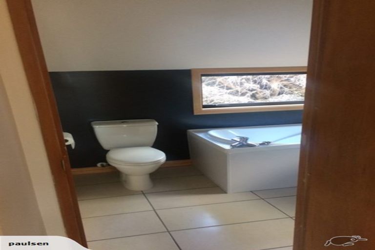 Photo of property in 266 Mount Pleasant Road, Mount Pleasant, Christchurch, 8081