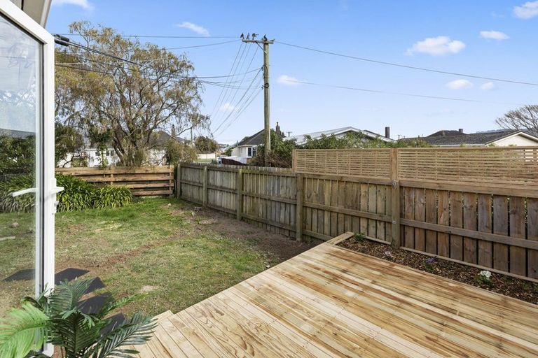 Photo of property in 4/17 Kowhai Street, Naenae, Lower Hutt, 5011
