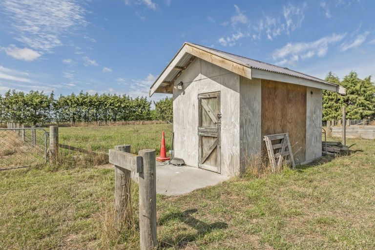 Photo of property in 75 Cowans Road, Leeston, 7683