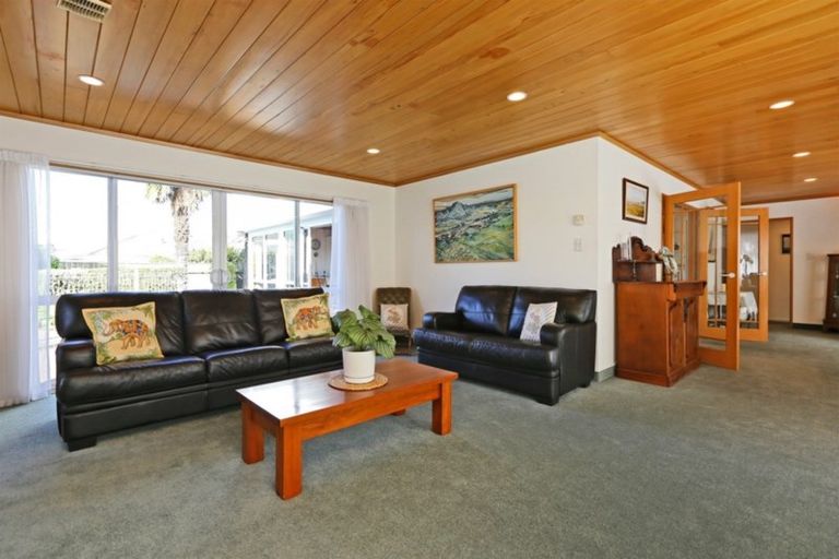 Photo of property in 5 Cadogan Lane, Taradale, Napier, 4112