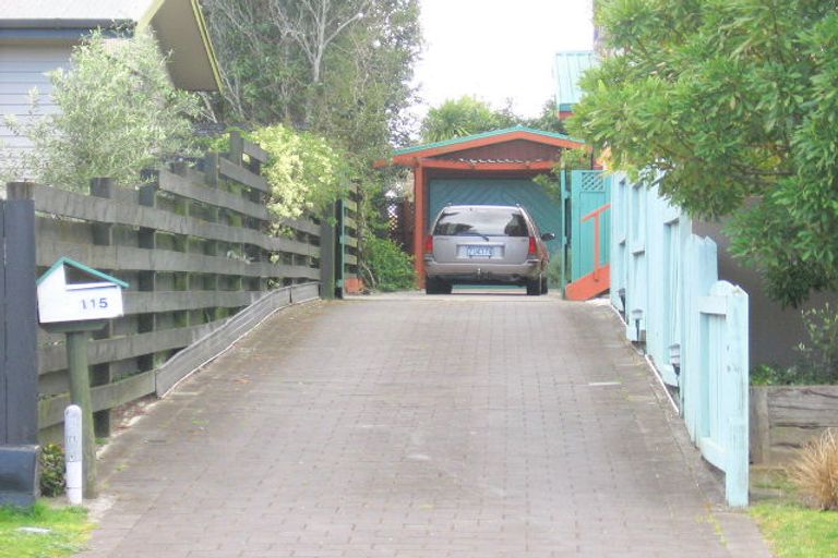 Photo of property in 115a Dickson Road, Papamoa Beach, Papamoa, 3118