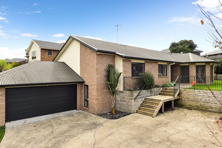 Photo of property in 15 Arundel Place, Nawton, Hamilton, 3200