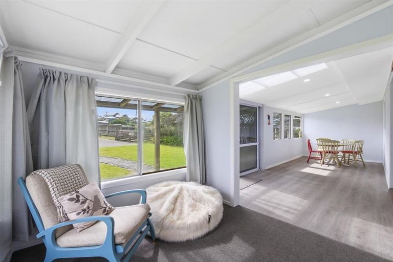 Photo of property in 450 Pukehina Parade, Pukehina, Te Puke, 3189