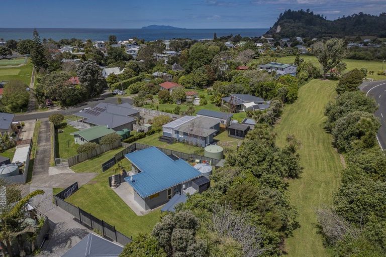 Photo of property in 44 Mako Avenue, Whiritoa, Whangamata, 3691