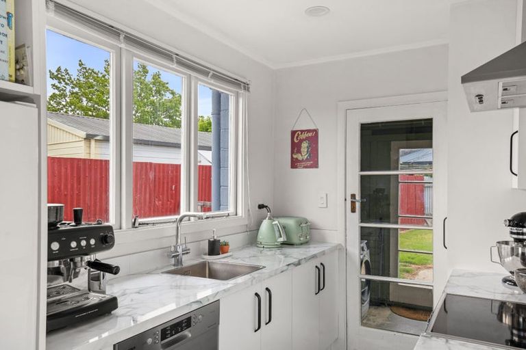 Photo of property in 39 Clutha Street, Alexandra, 9320