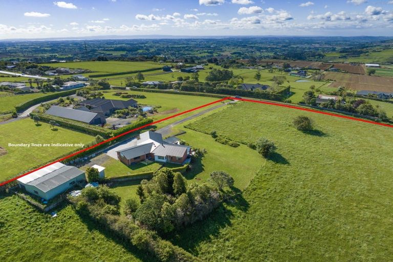 Photo of property in 118 Paparata Road, Bombay, 2675