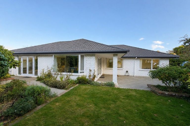 Photo of property in 2/7 Kelson Lane, Ilam, Christchurch, 8041