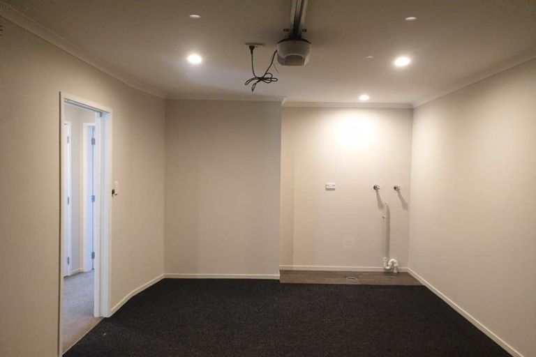 Photo of property in 8/16 Jones Crescent, Melville, Hamilton, 3206