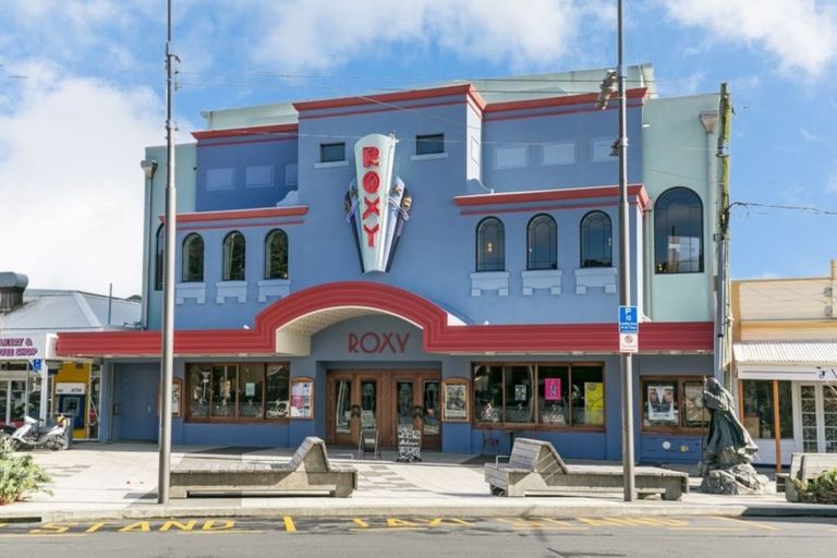 Photo of property in 3/2 Stone Street, Miramar, Wellington, 6022