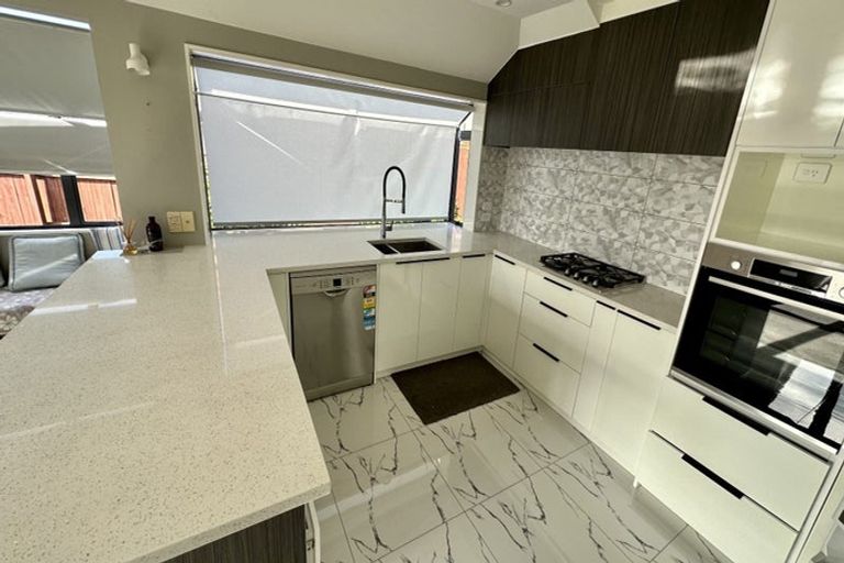 Photo of property in 3 Jim Rhind Place, Pahurehure, Papakura, 2113