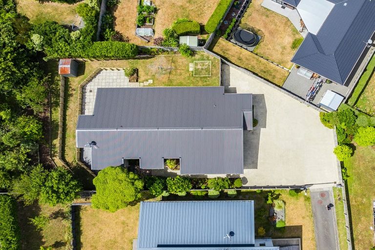 Photo of property in 25 Kaimai Place, Aotea, Porirua, 5024