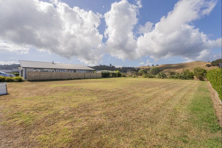 Photo of property in 26 Powhiri Place, Wharekaho, Whitianga, 3510