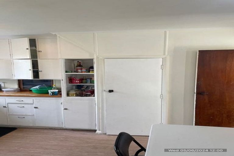 Photo of property in 85-87 Banks Street, Marfell, New Plymouth, 4310