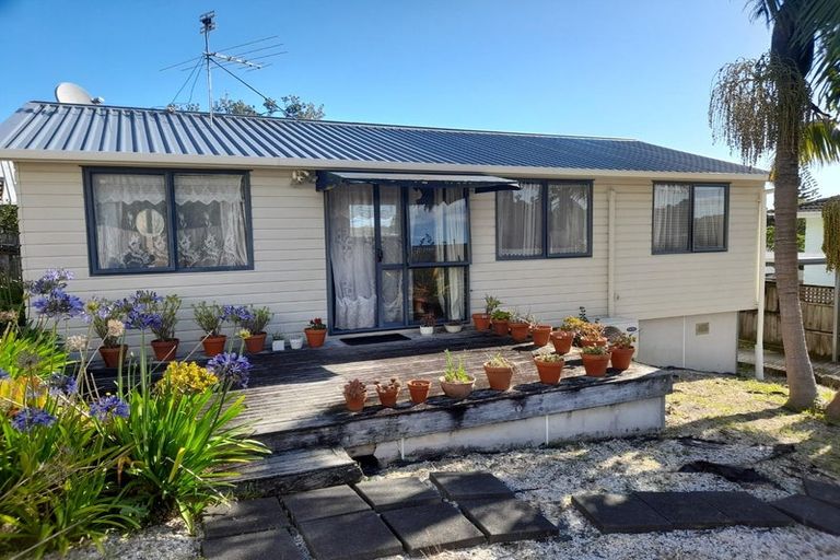 Photo of property in 26 Cranberry Place, Bucklands Beach, Auckland, 2012