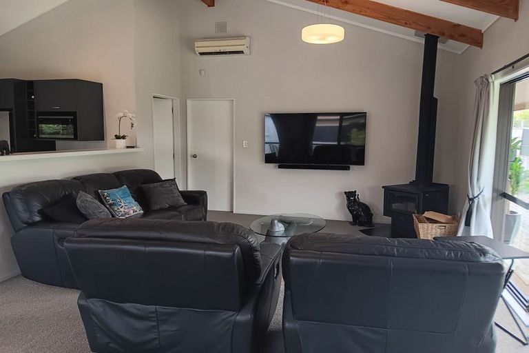 Photo of property in 15a Pyes Pa Road, Pyes Pa, Tauranga, 3112