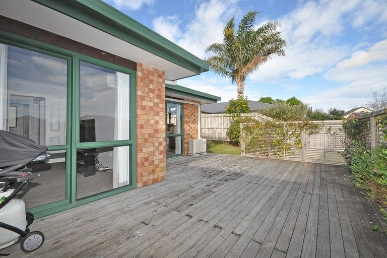 Photo of property in 26 Waitoa Street, Waiuku, 2123