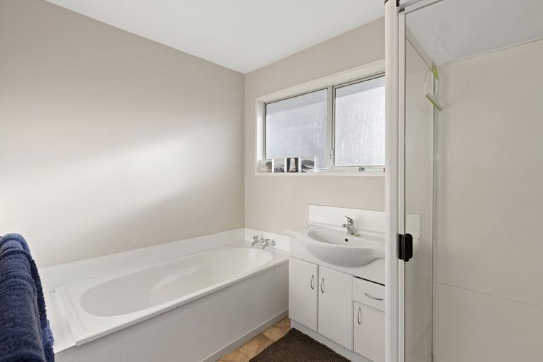 Photo of property in 3 Takapu Place, Bromley, Christchurch, 8062