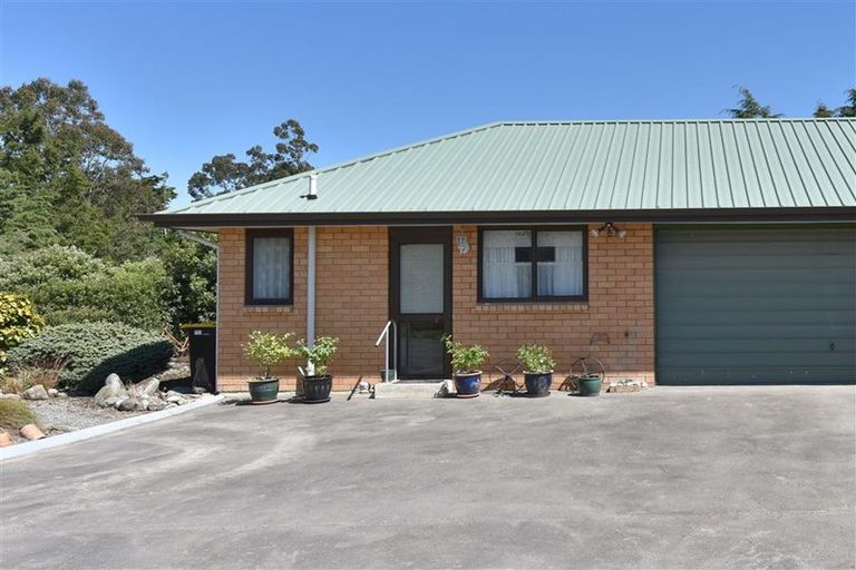 Photo of property in 8 Plachatsh Lane, Oxford, 7430