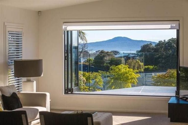 Photo of property in 11a Tarawera Terrace, Saint Heliers, Auckland, 1071