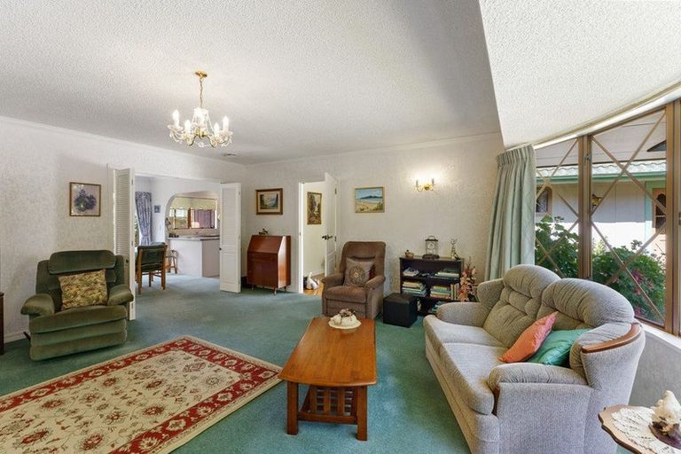 Photo of property in 14 River Glade, Waikanae, 5036