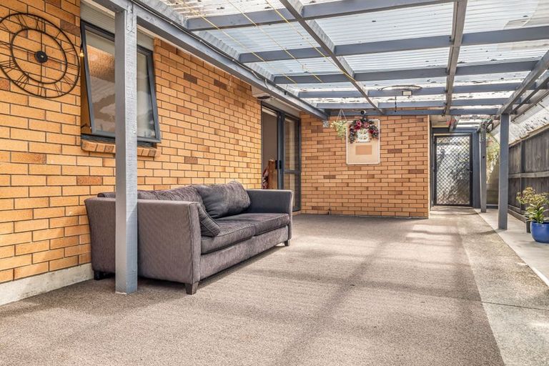 Photo of property in 54 Magic Way, Randwick Park, Auckland, 2105