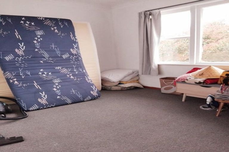 Photo of property in 16 Thompson Terrace, Manurewa, Auckland, 2102