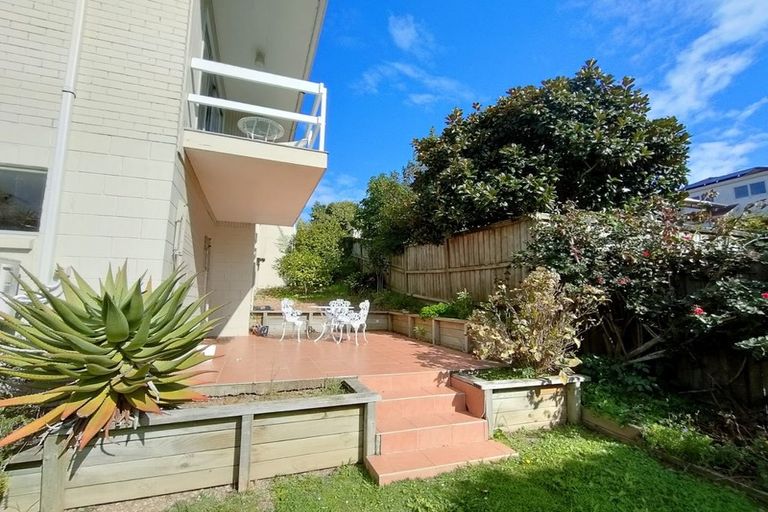 Photo of property in 3/22 Waitemata Road, Hauraki, Auckland, 0622