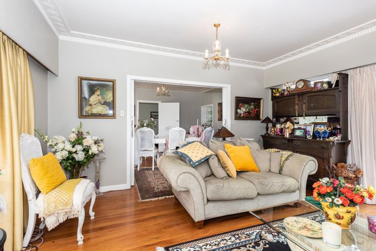 Photo of property in 77 Harris Street, Kaiti, Gisborne, 4010