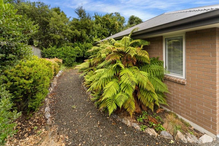 Photo of property in 9 Olivias Place, Stoke, Nelson, 7011