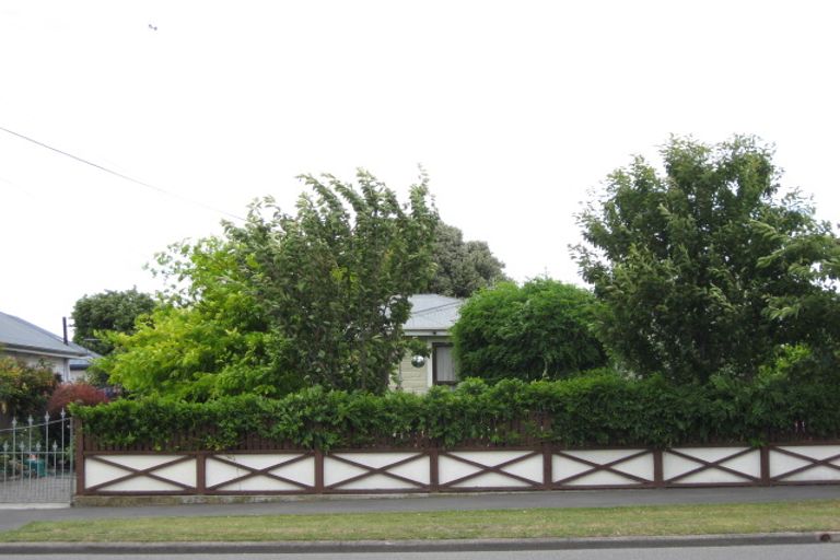 Photo of property in 82 Hargood Street, Woolston, Christchurch, 8062