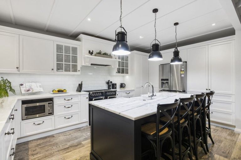 Photo of property in 31 Maria Tini Drive, Papamoa Beach, Papamoa, 3118