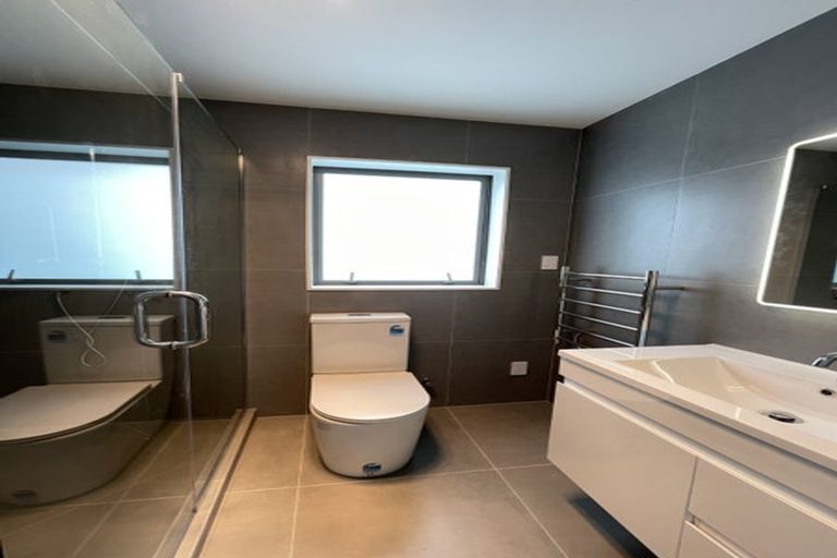 Photo of property in 13b Stott Avenue, Birkdale, Auckland, 0626