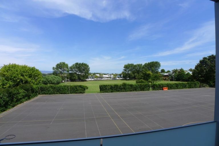 Photo of property in 17 Blake Lane, Dairy Flat, Albany, 0794